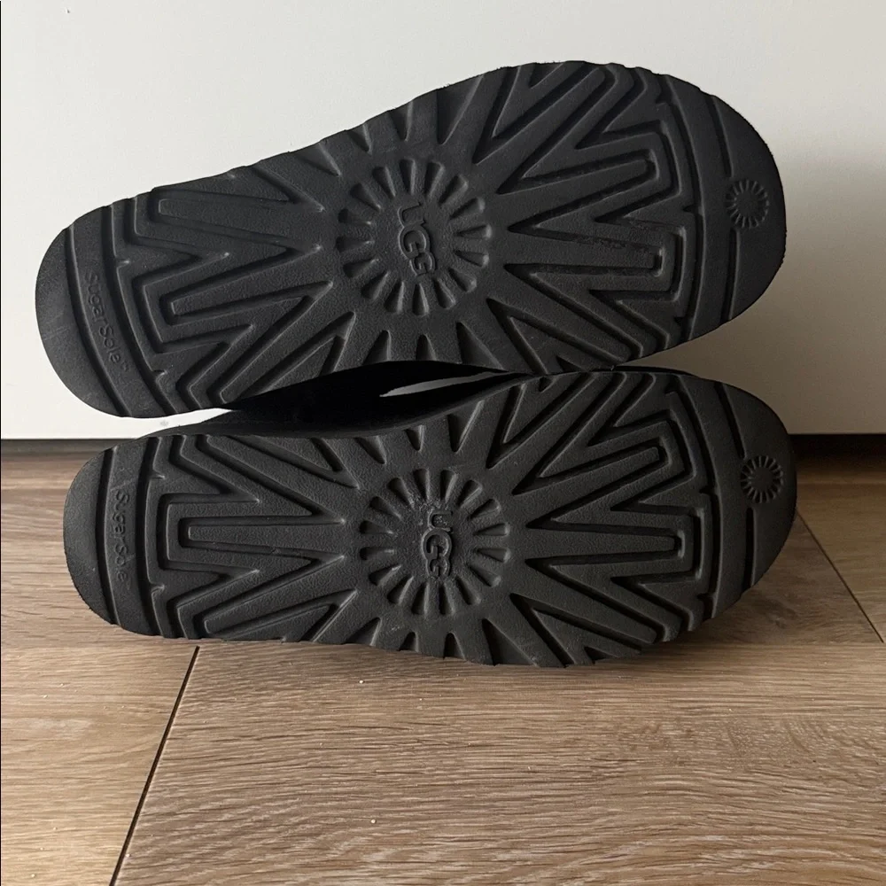 UGG Black Class Ultra Mini Platform - Picture 4 of 5